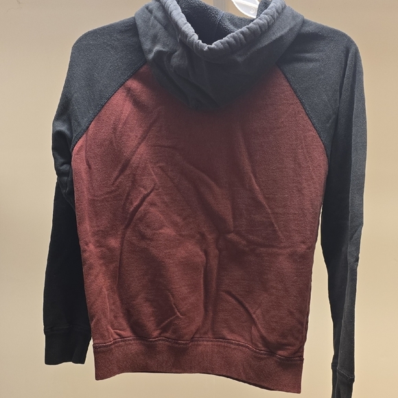 American Eagle Outfitters Men's Black and Brown Graphic Hoodie - Picture 2 of 4